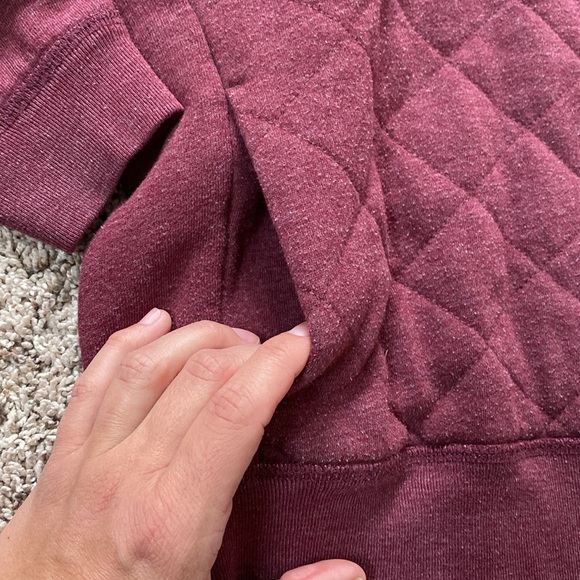 Abercrombie Kids size 7/8 Quilted Front Hoodie - Picture 5 of 5